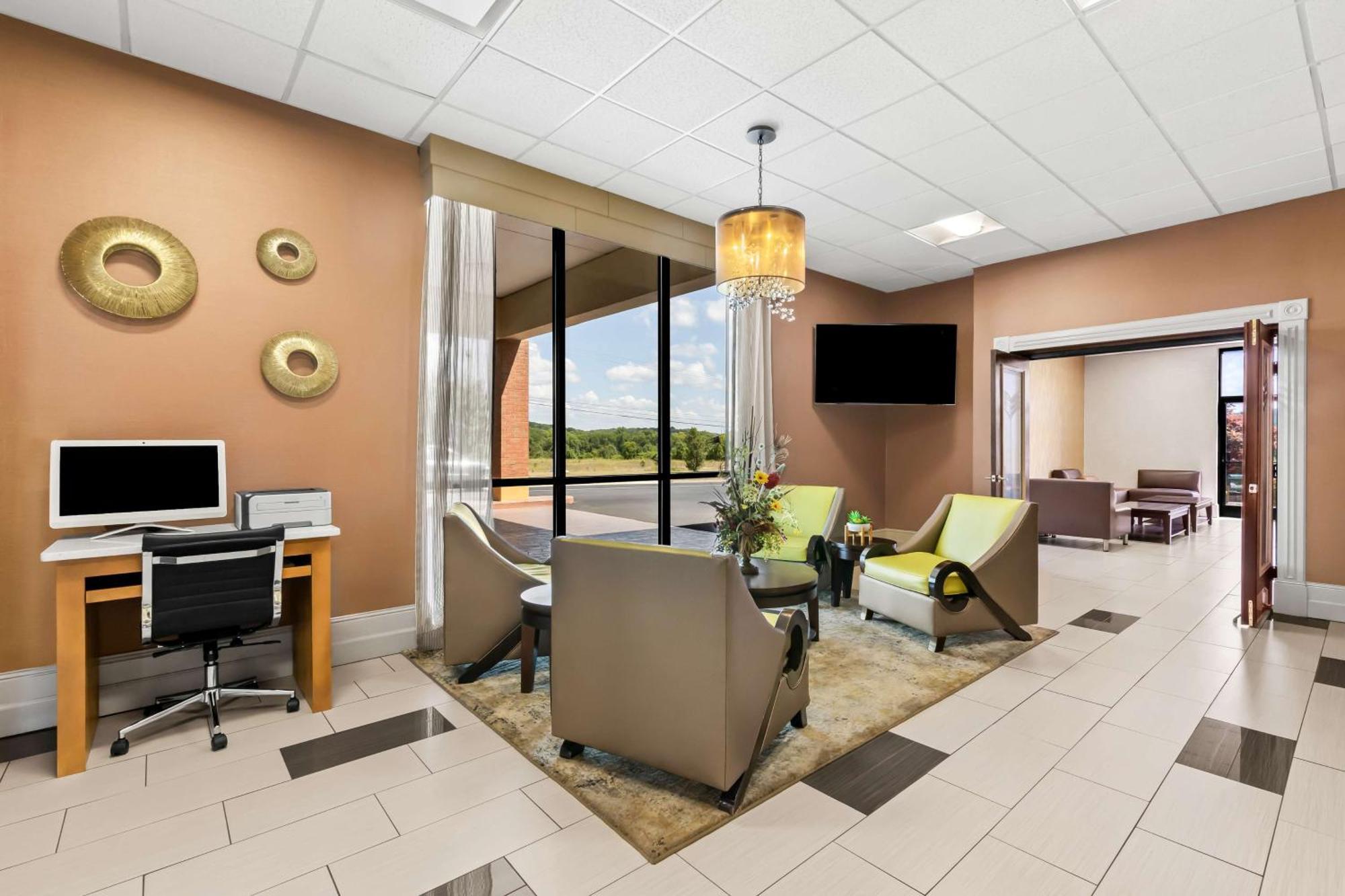 Best Western - Fayetteville Exterior photo