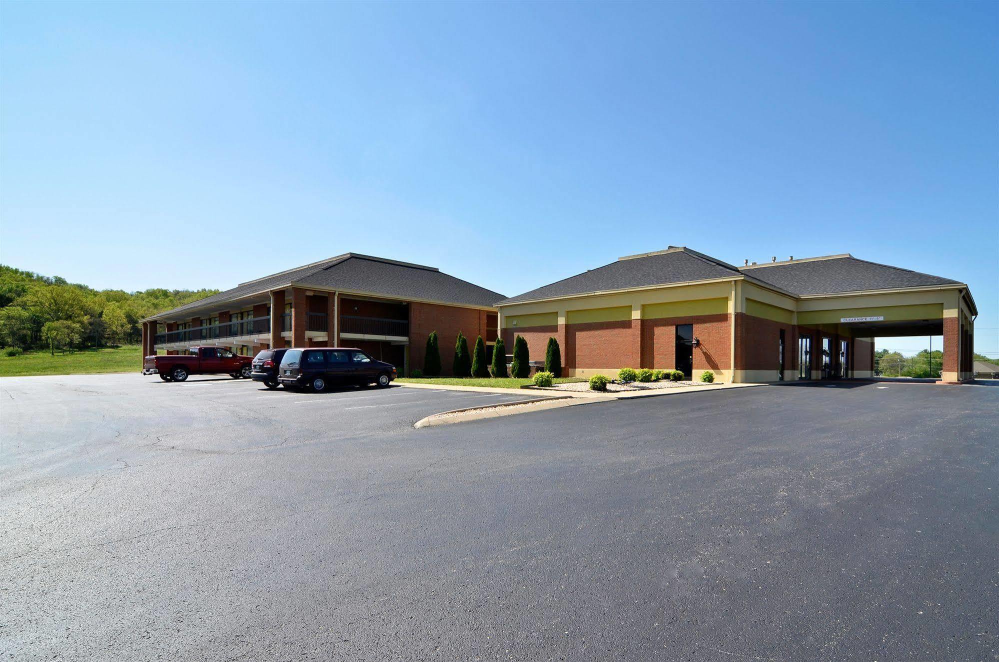 Best Western - Fayetteville Exterior photo